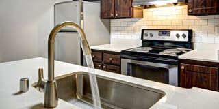 Bay Court at Harbour Pointe Gallery 22