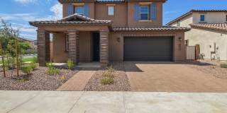 5 Bedroom single family home in Queen Creek Gallery 1