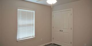 11222 Burnham Avenue Gallery 21