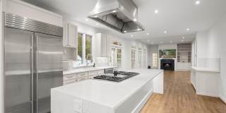 1404 WYNHURST Lane Gallery 5