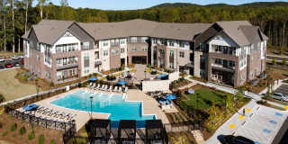 Aura Creekside Gallery 33