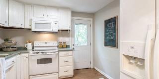 Room in 4 Bedroom Home at Okelly St Room in 4 Bedroom Home at Okelly St Gallery 14