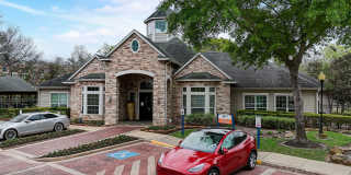 3101 Place Apartments Gallery 35