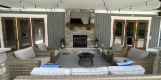 Wren | 3 Bed 2.5 Bath | Garage | 1729 sf | $2831 - $3114 | 8, 9, 10, 12, 14, and 15 month lease terms Gallery 139