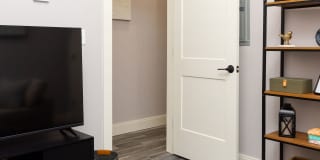 The Residence at 1555 Elm Gallery 12