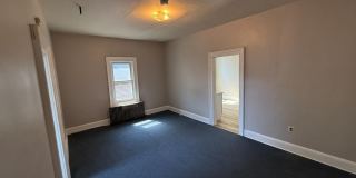 88 Harvey Street Gallery 1