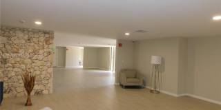 8025 SW 107 AV Gallery 18