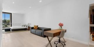 493 Holiday Dr #0 HALLANDALE BEACH, FL 33009 Gallery 41