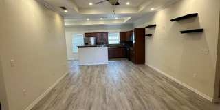Stunning and Spacious 4 Bed Home! Parkview School District! Gallery 5