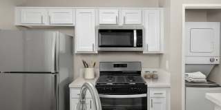 Green Valley Apartments Gallery 8