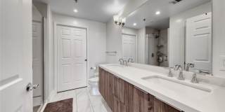 150 Las Vegas Boulevard Gallery 27