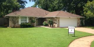 3220 Cove Hollow Court Gallery 1