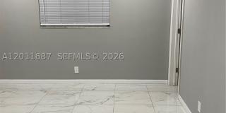 7761 NW 42nd Pl Gallery 4