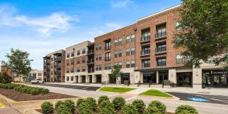 The Premier Gallery 30