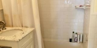 247 Newbury St. Gallery 9
