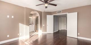 Fantastic Chandler Home Without Carpet! Gallery 11