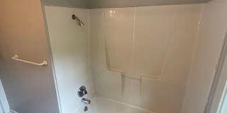 Charming 3 Bed 2 Bath Home! *2027* Gallery 7