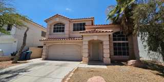 4 Bedrooms near Silverado Ranch! Gallery 1