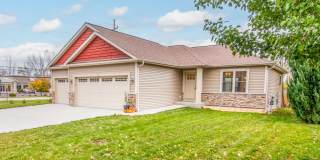 501 Cobblestone Way Gallery 1