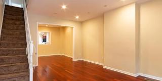 Charming 3-Bed/1.5-Bath Townhome in Point Breeze! Available Early October! Gallery 5