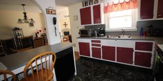 112 N HARVARD Road Gallery 7