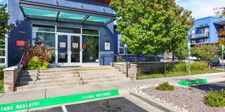 8000 Uptown Gallery 35