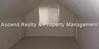 Garden Home 4 Bed & Office Quick Access to Beaverton/Dntn PDX, Rec Center, Washington Square Gallery 12
