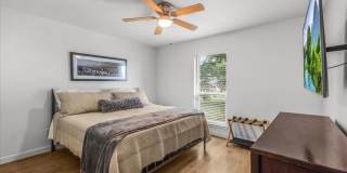 Luxury Lease on 1+ Acre with Saltwater Pool & Workshop in Ponder ISD! Gallery 18