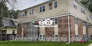 303 S Madison St Gallery 1