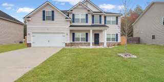 12 Trask Circle Gallery 1