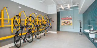 Link Apartments Mint Street Gallery 25