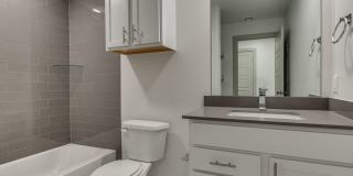 Brand New 3 Bed 2.5 Bath Duplex Includes Office Space (See Contact Info Below) Gallery 48