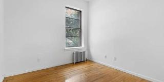1402 Lexington Avenue Gallery 4