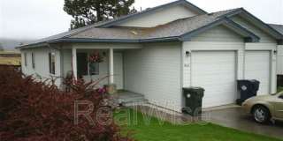 933 NE Hidden Valley Dr Gallery 1