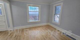 3111 W Walnut St Gallery 4