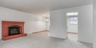 Cute 2 Bedroom Condo in Gated Community! Gallery 1