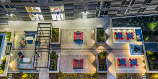 Modern on M Gallery 14