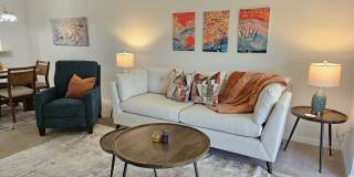 Seasonal Short-Term 2 Bedroom 2 Bathroom 2nd Floor Condo in Estancias of Capri Isles! Gallery 20