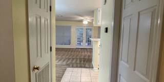 Foxchase Subdivision - End Unit! Gallery 22