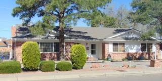 Beautiful Home in NE Albuquerque Gallery 1