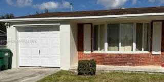 9501 SW 62nd St Gallery 1