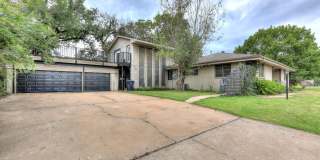 Modern 3-Bedroom Home with Spacious Deck Near Penn Square Mall! Gallery 1