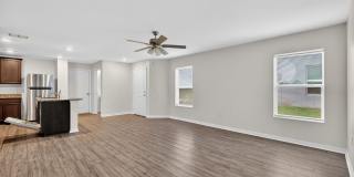 3BR Townhome in Tavares with Open Floor Plan & Community Playground Gallery 8