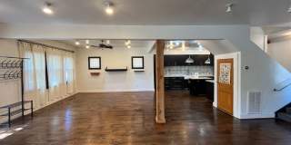 217 Nw 22. 3 bed. 2 bath, 1 car garage w/ storage Gallery 4