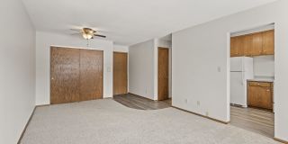 Imperial Heights Gallery 17