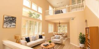 Spacious 3 Bed/2.5 Bath in Desirable UTC La Jolla Community of Toscana Spacious 3 Bed/2.5 Bath in Desirable UTC La Jolla Community of Toscana Gallery 1