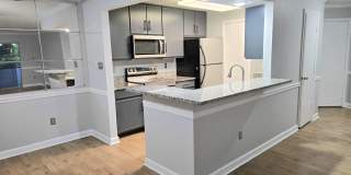 3315 SIR THOMAS Drive Gallery 4