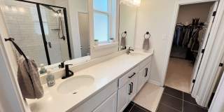 8347 SUNRISE GLN Gallery 26