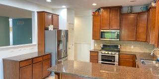 Move-in special offer!!! Spacious home in super nice neighborhood in Northwest Omaha in Elkhorn School District for under $3,000 Gallery 54
