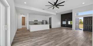 Beautiful Dream Home in Cape Coral! 4 Bedrooms, 3 Bathrooms!!! MOVE IN SPECIAL ONE MONTH FREE! Gallery 10